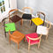 Cadeiras modernas da sala de jantar da forma, couro colorido que janta cadeiras com pés de madeira